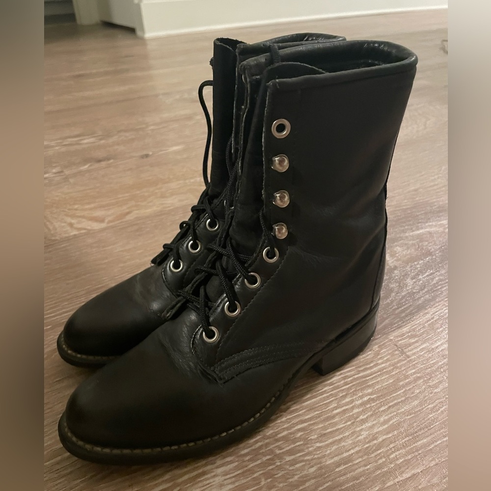 Laredo Roper Laced
